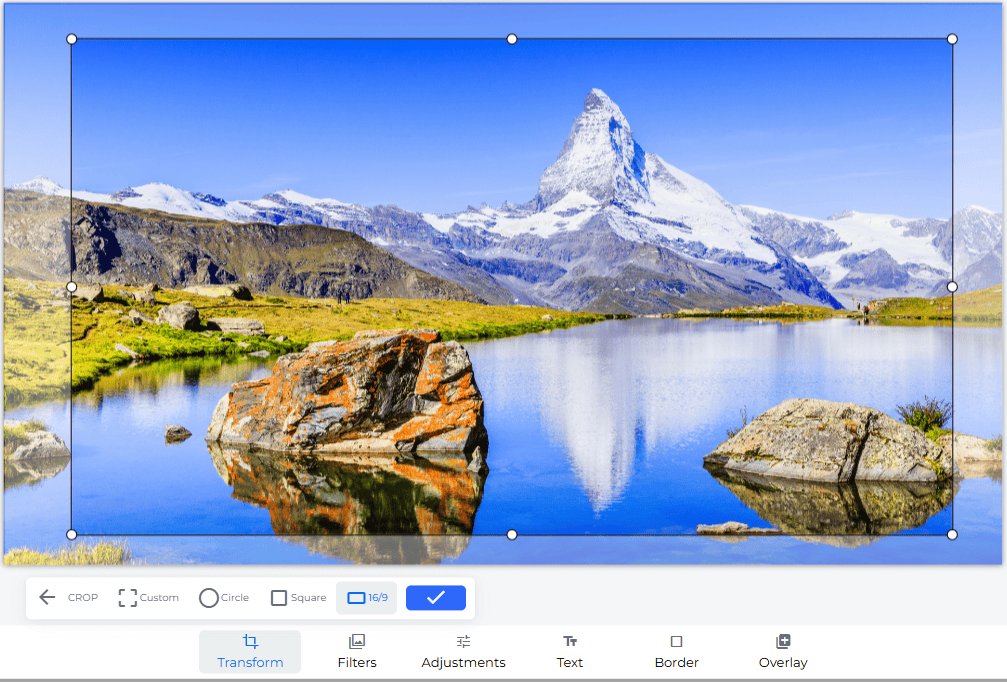 Cropping an uploaded photo of Matterhorn using Froala WYSIWYG editor